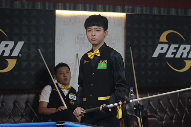 托雷斯的下 托雷斯的下